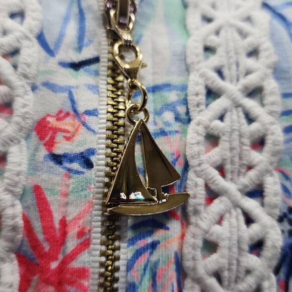 Lilly Pulitzer Skipper Popover Small - Picture 3 of 8